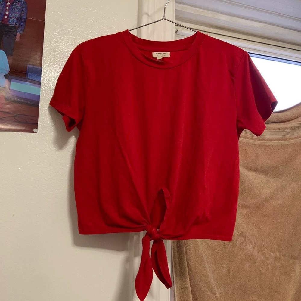 HEART & HIPS Red Crop Top with Bow Detail Size M